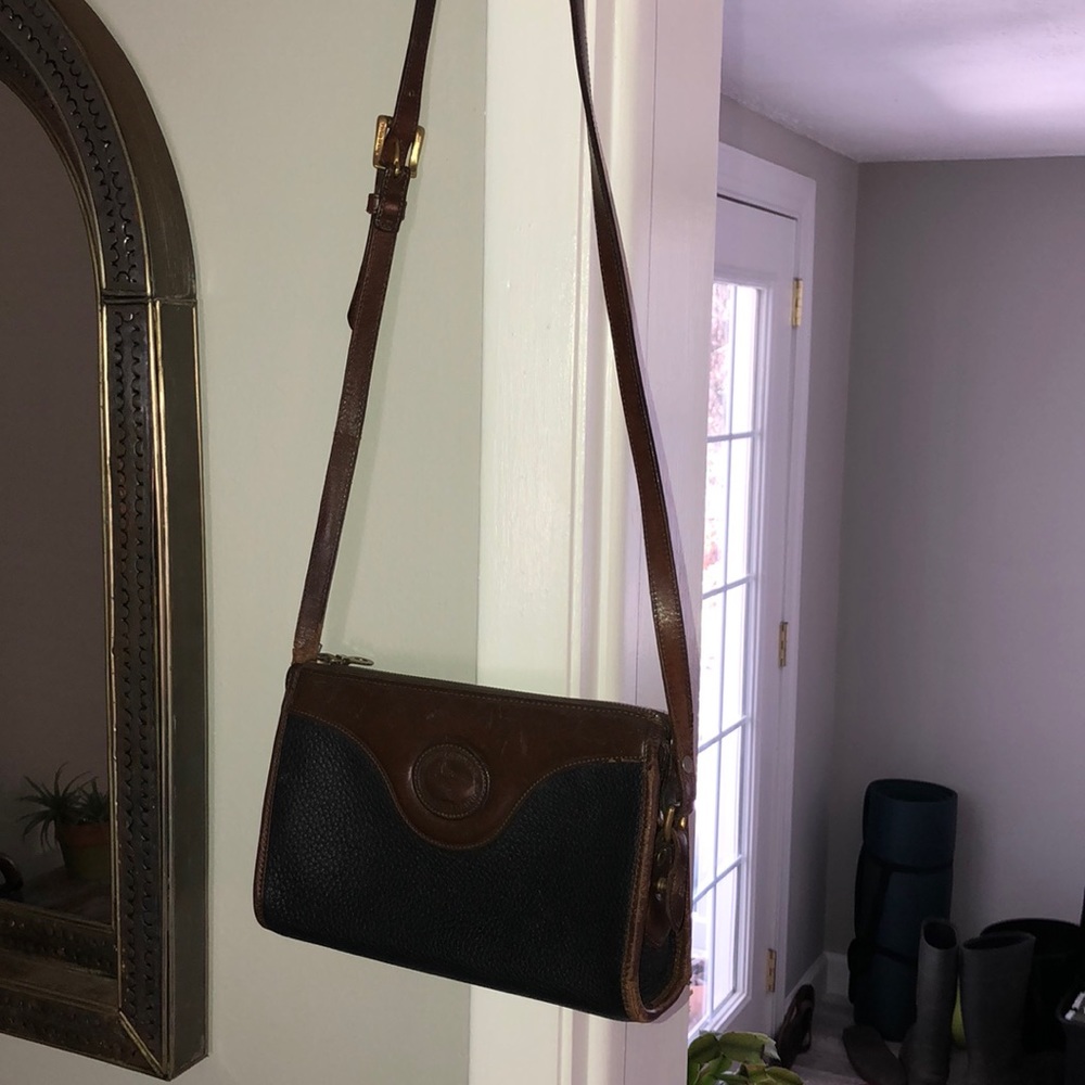 Vintage Dooney & Bourke crossbody